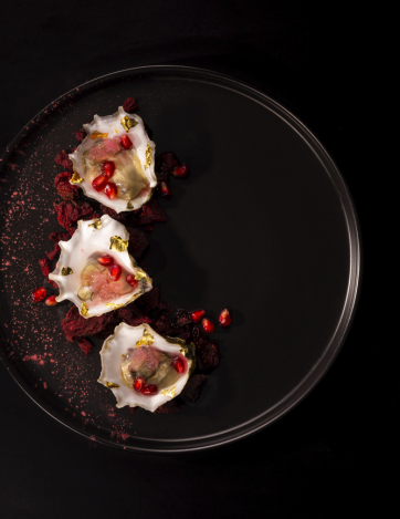 raw-seafoods-tackle-box-photography-Oysters_Plated_thumb